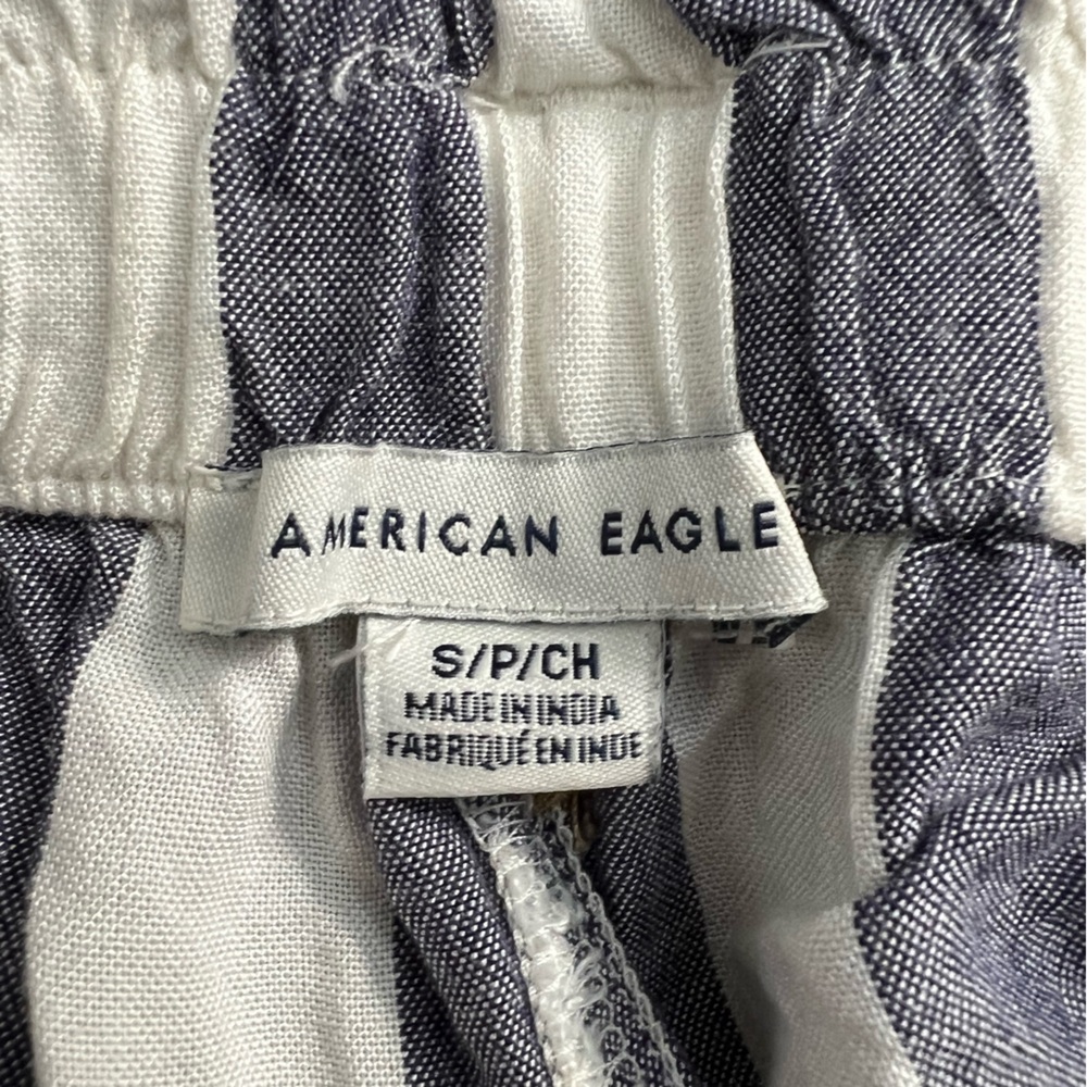 American Eagle Blue/White Vertical Striped Shorts, Size S - Picture 7 of 11